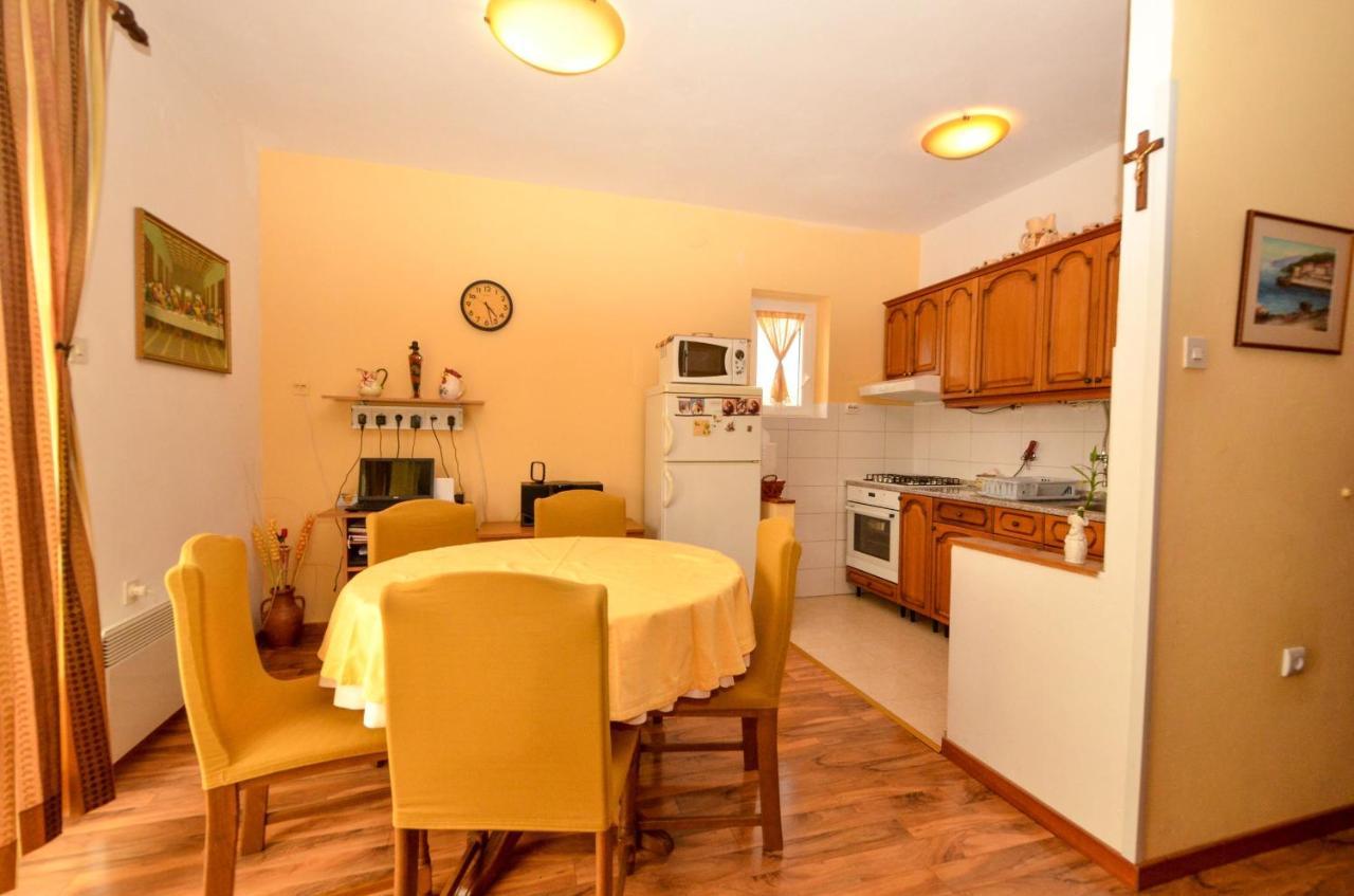 Apartments By The Sea Guduce, Ugljan - 13274 Екстериор снимка